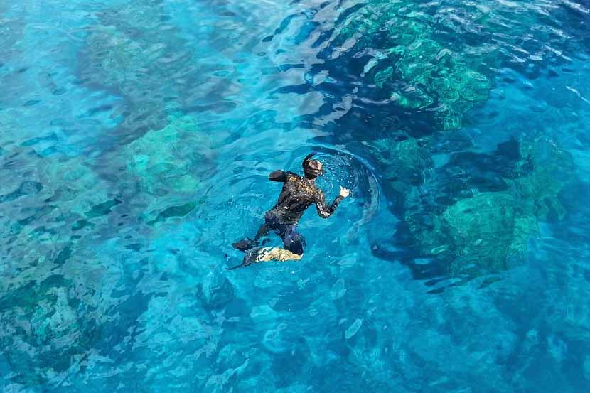 Snorkeling Vs Scuba Diving (What’s the Difference?)